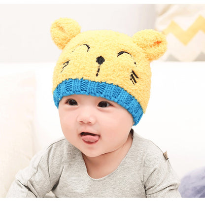 Ball Knitted Bear Hat and Scarf